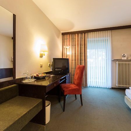 Parkhotel Frankfurt-Roedermark โรดเกา ภายนอก รูปภาพ