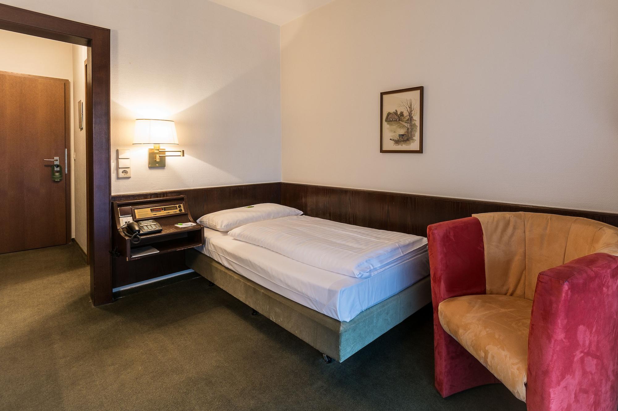 Parkhotel Frankfurt-Roedermark โรดเกา ภายนอก รูปภาพ