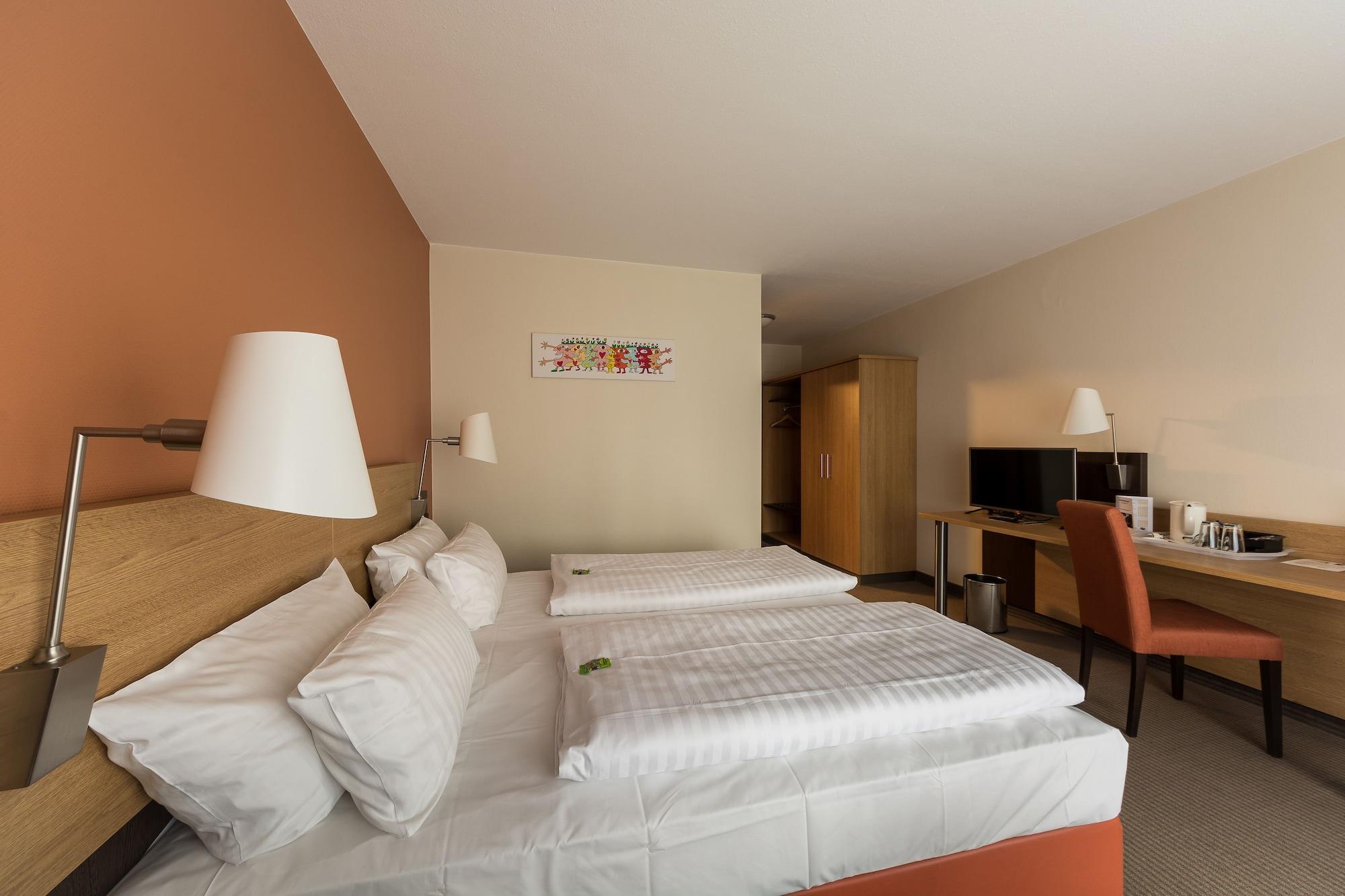 Parkhotel Frankfurt-Roedermark โรดเกา ภายนอก รูปภาพ