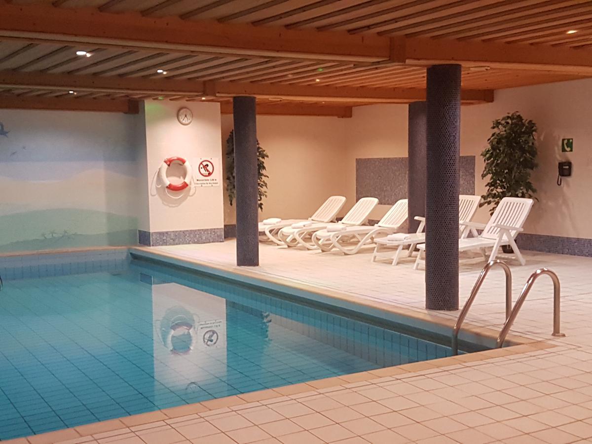 Parkhotel Frankfurt-Roedermark โรดเกา ภายนอก รูปภาพ
