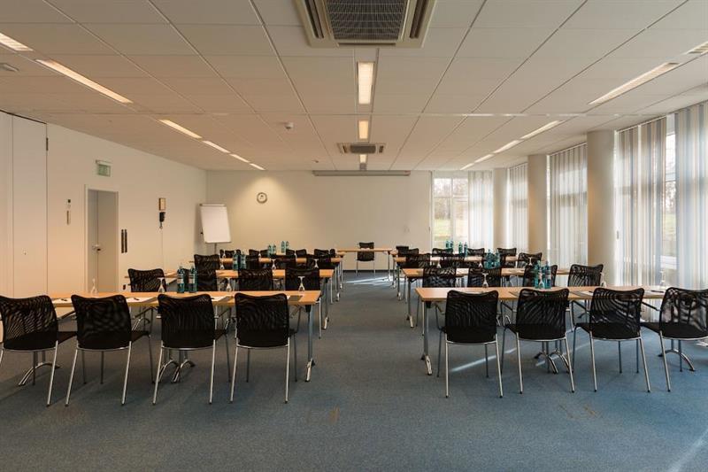 Parkhotel Frankfurt-Roedermark โรดเกา ภายนอก รูปภาพ